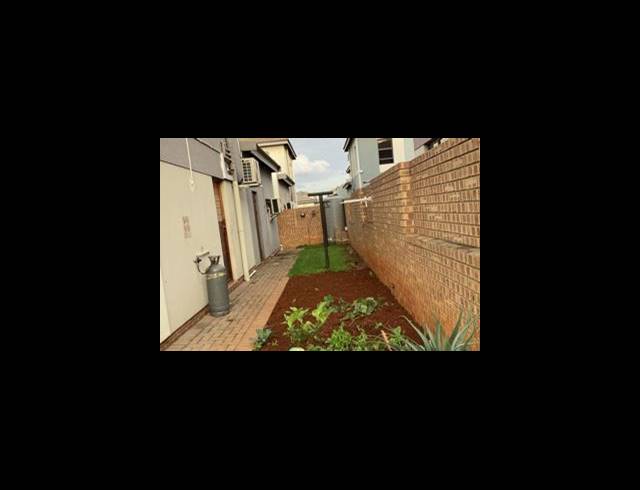 3 BEDROOM PROPERTY TO RENT IN THATCHFIELD
